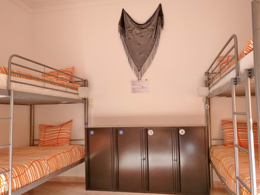 Lisbon Cosy Hostel Exterior photo